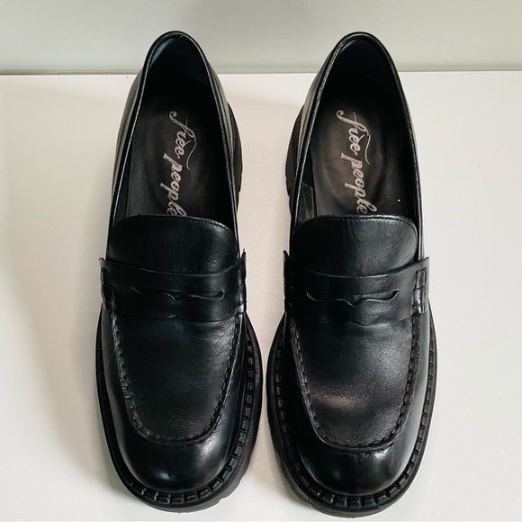 Free People Womens Loafers Shoes Lyra Lug Platform Black Leather EU 38.5 US 8 - Picture 2 of 15